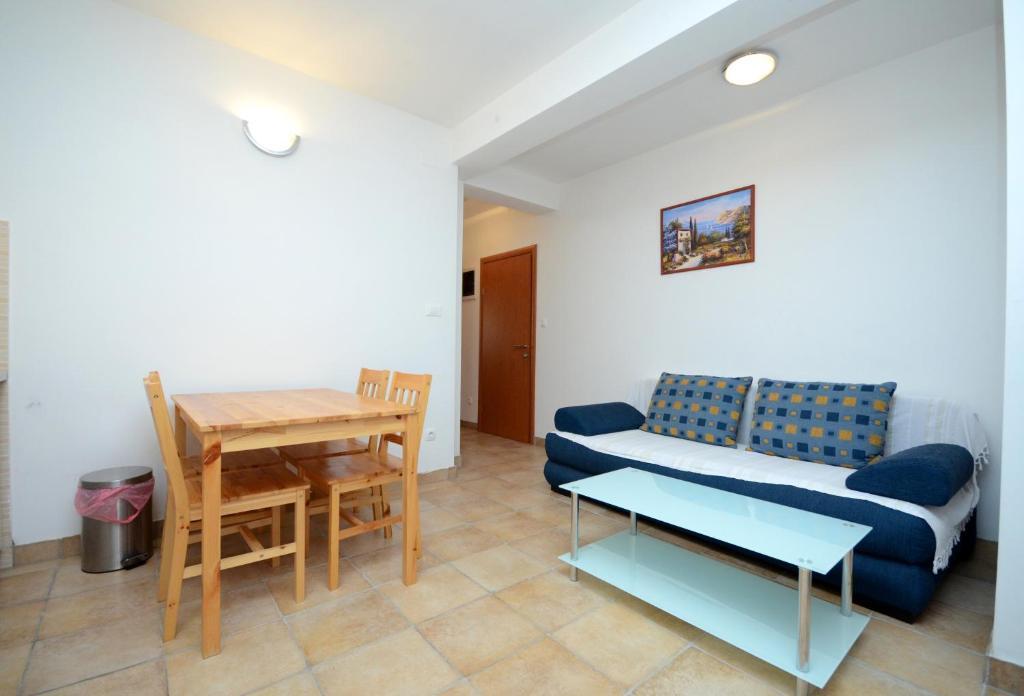 Apartments And Rooms Stipe ポドストラナ 部屋 写真